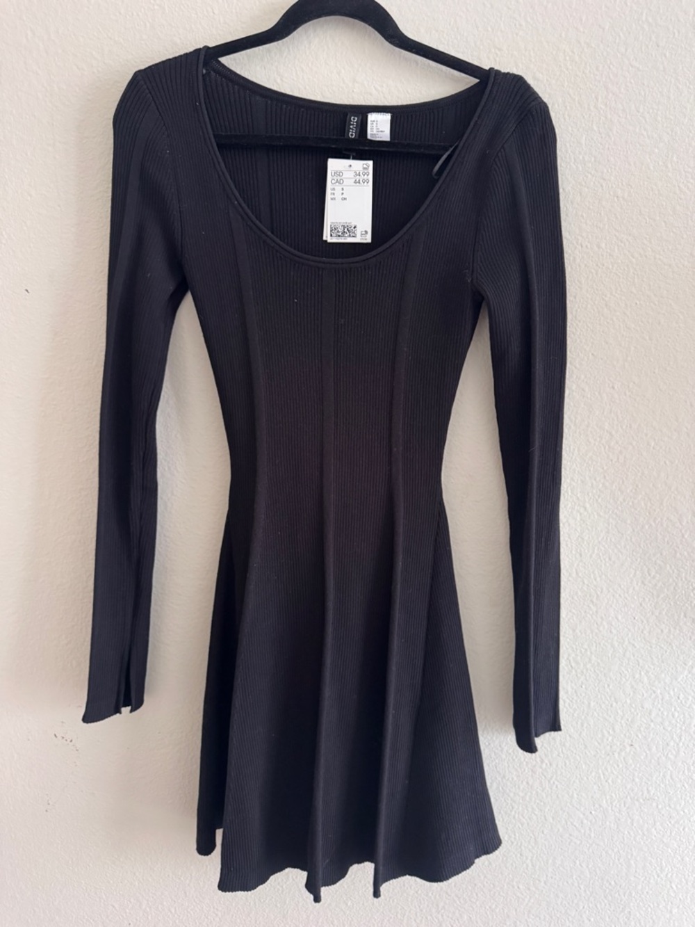 H&M Black Ribbed Long-Sleeve Scoop Neck Skater Dress, Size Small